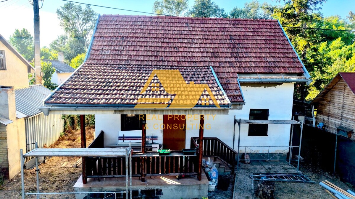 Predám celoročne obývateľnú chatu v Nových Zámkoch — foto 2