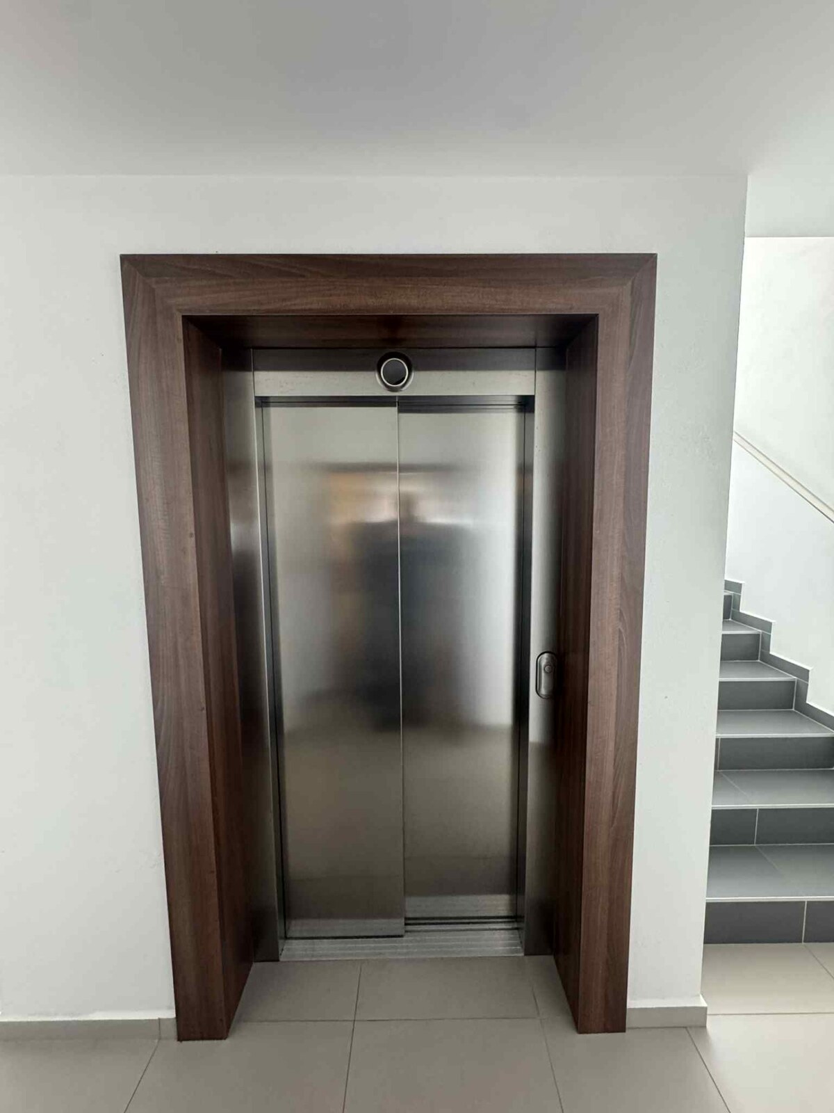 Výhodná ponuka! Moderný apartmán neďaleko kúpaliska v obci Podhájska — foto 10