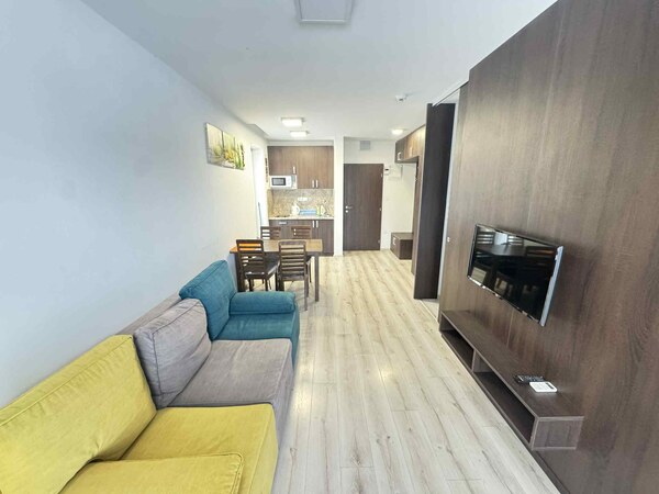 Výhodná ponuka! Moderný apartmán neďaleko kúpaliska v obci Podhájska