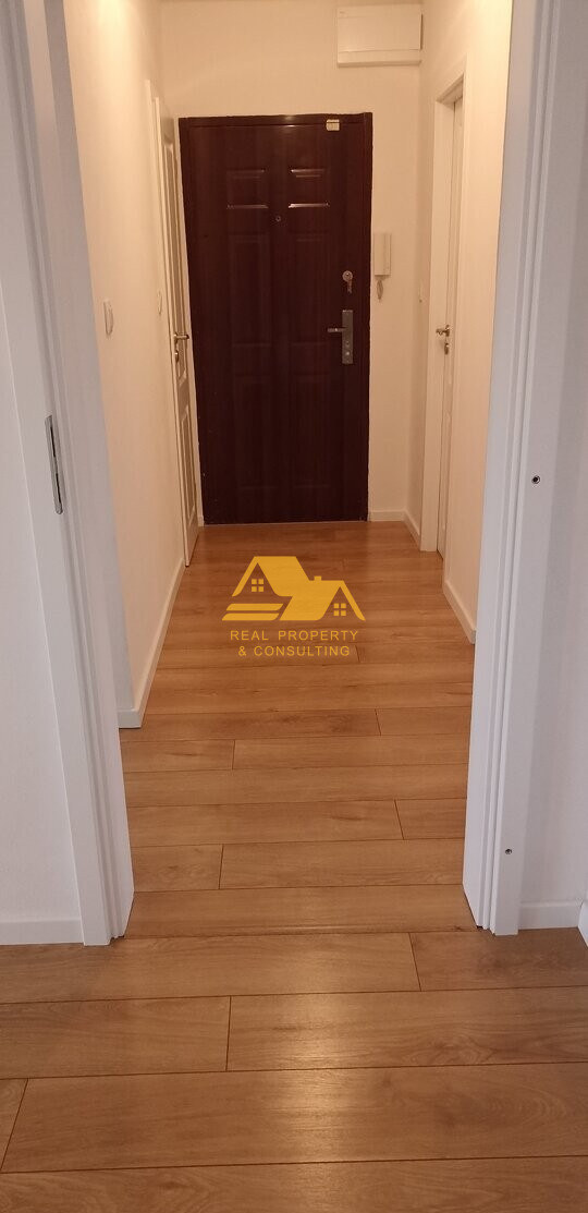 Prerobený 2 izbový byt s balkónom v Nových Zámkoch — foto 6