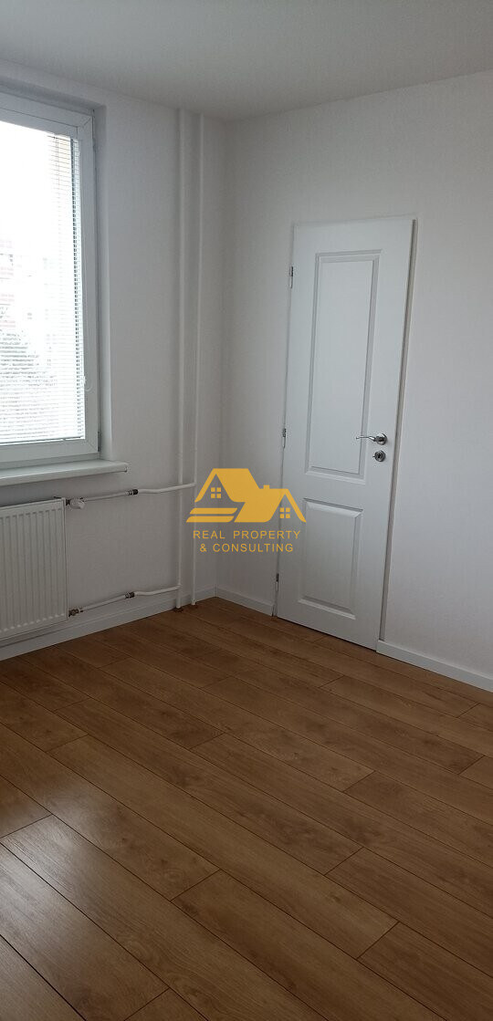 Prerobený 2 izbový byt s balkónom v Nových Zámkoch — foto 7