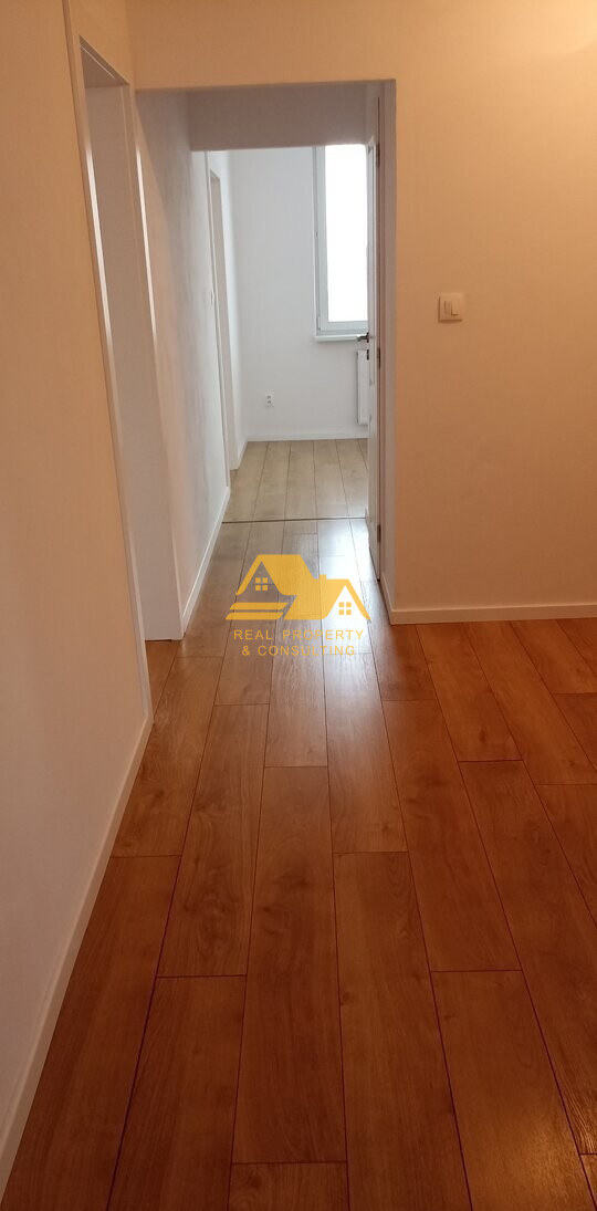 Prerobený 2 izbový byt s balkónom v Nových Zámkoch — foto 8