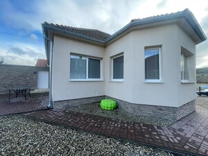 Predám zrekonštruovaný rodinný dom v obci Podhájska — foto 1