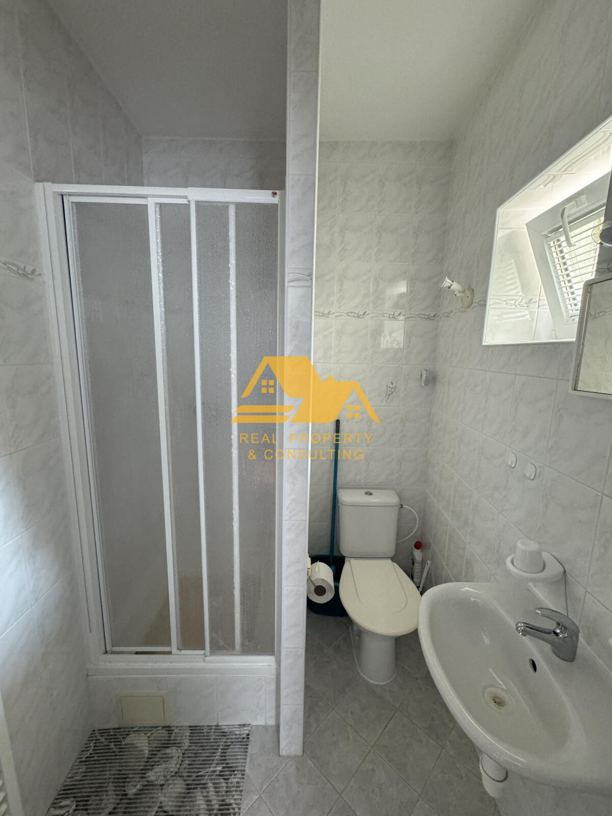 Exkluzívne! Predám apartmánový dom v obci Podhájska — foto 10