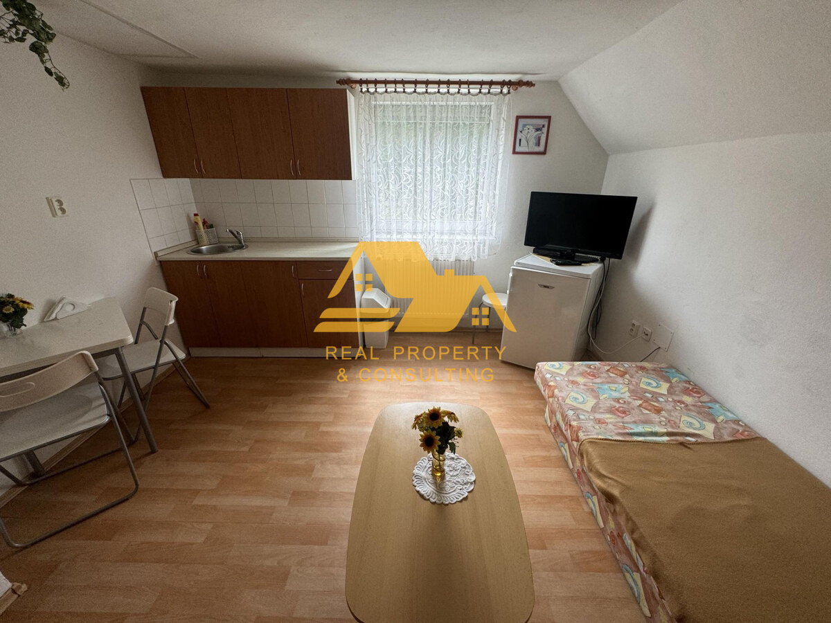 Exkluzívne! Predám apartmánový dom v obci Podhájska — foto 11