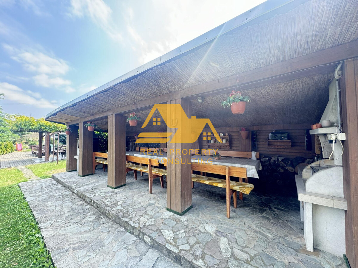 Exkluzívne! Predám apartmánový dom v obci Podhájska — foto 5