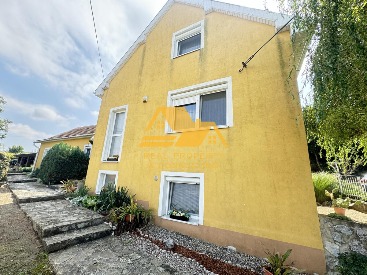 Exkluzívne! Predám apartmánový dom v obci Podhájska — foto 6
