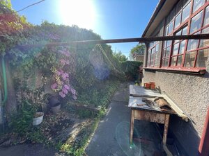 Predám poschodový rodinný dom v Nových Zámkoch — foto 14