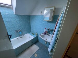 Predám poschodový rodinný dom v Nových Zámkoch — foto 9
