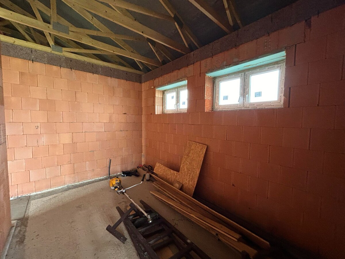 Predám novostavbu rodinného domu v obci Imeľ — foto 11