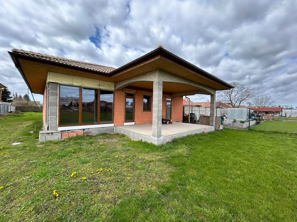 Predám novostavbu rodinného domu v obci Imeľ — foto 2