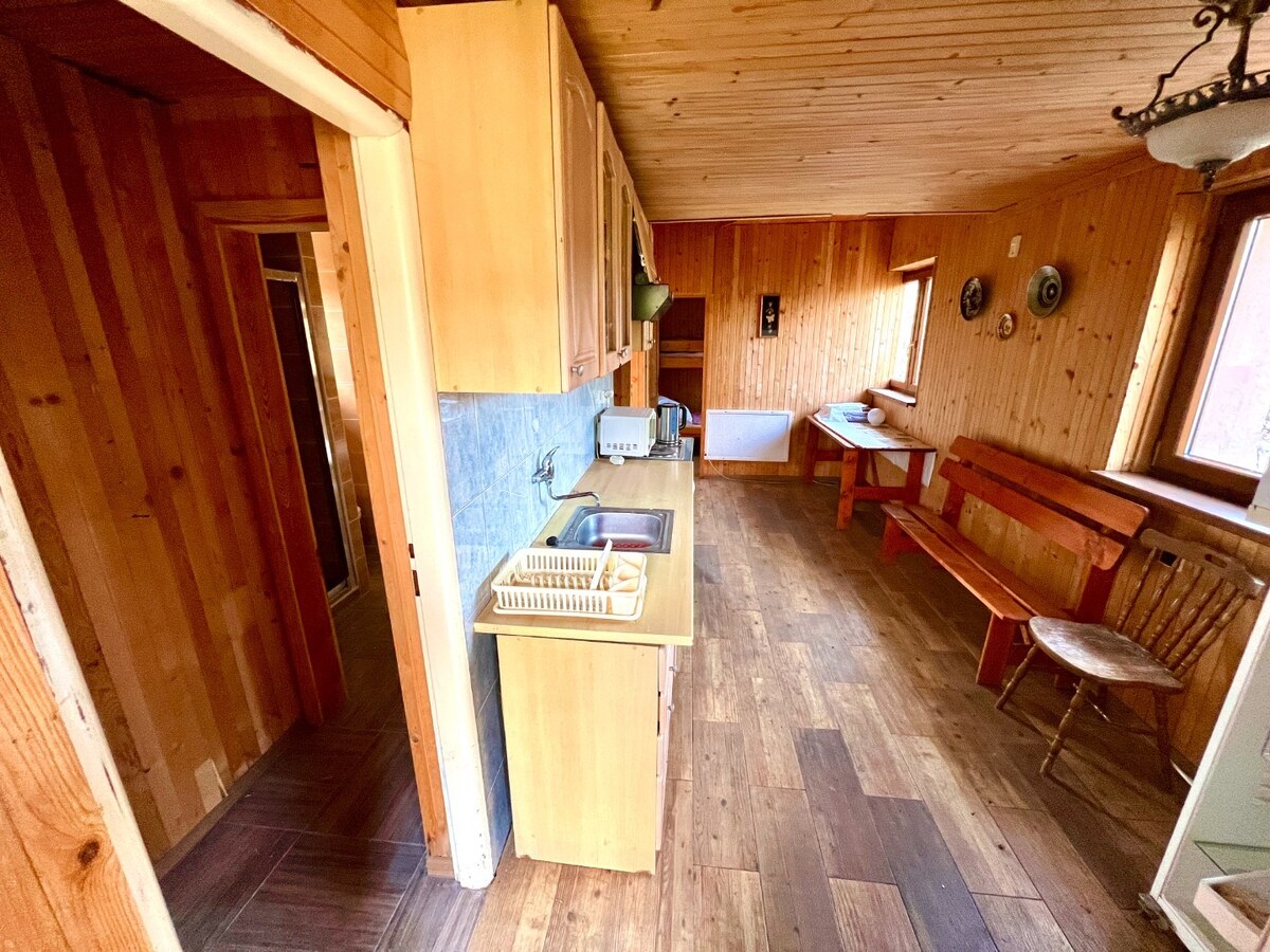 Predám rekreačnú chatu v obci Podhájska — foto 12