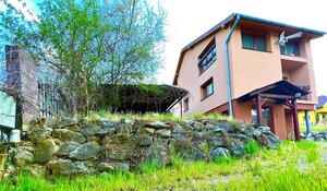 Predám rekreačnú chatu v obci Podhájska — foto 1