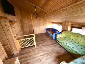 Predám rekreačnú chatu v obci Podhájska — foto 3