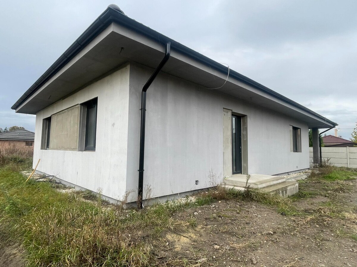 Predám novostavbu rodinného domu v Nových Zámkoch — foto 2