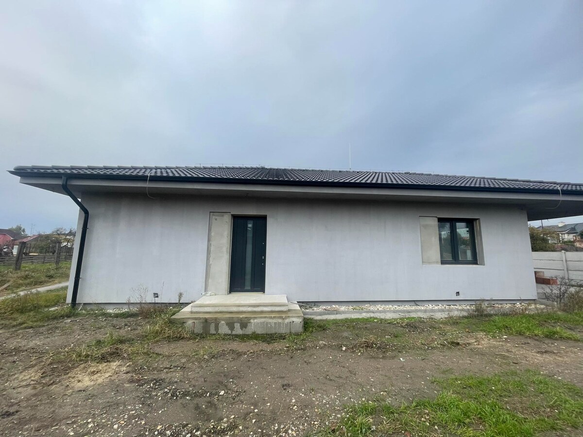Predám novostavbu rodinného domu v Nových Zámkoch — foto 4