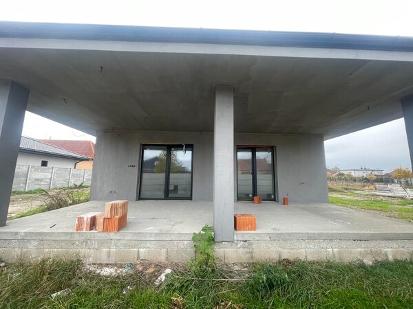 Predám novostavbu rodinného domu v Nových Zámkoch