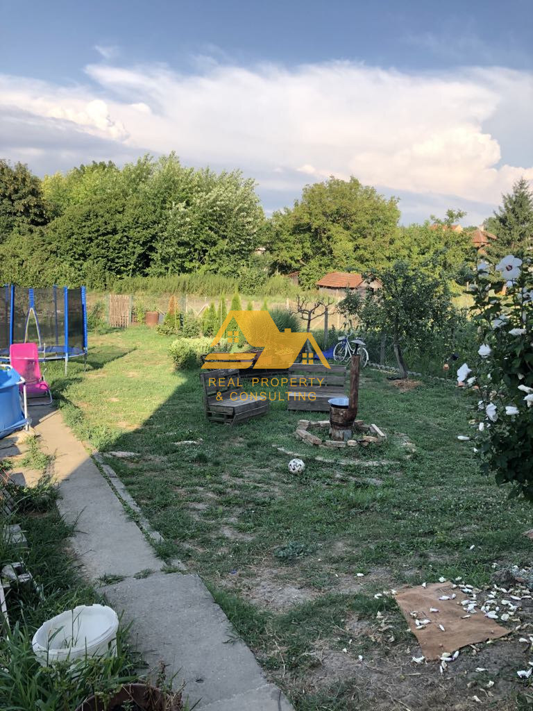 Exkluzívne! Predám rodinný dom s garážou v obci Kolta — foto 12