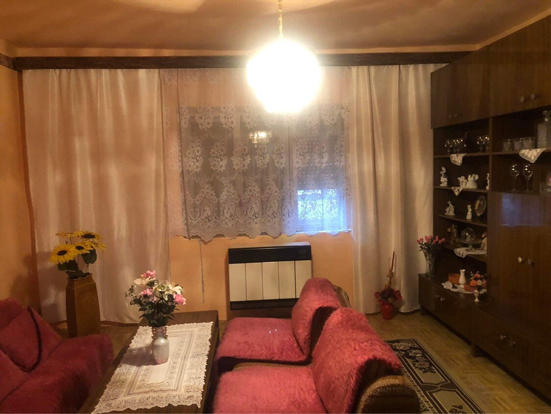Predám rodinný dom s pozemkom v obci Bešeňov — foto 4