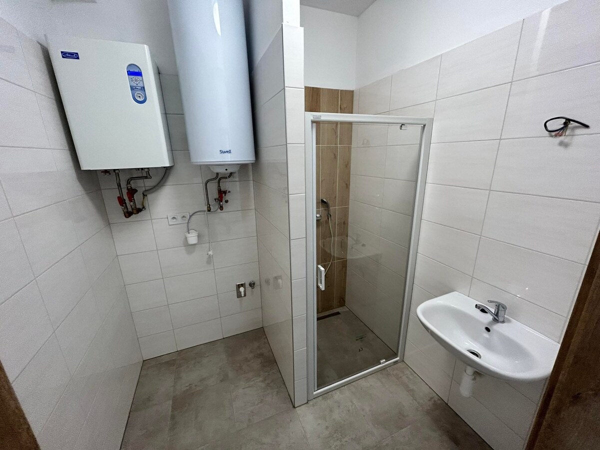 Predám 3 izbový byt vo Dvoroch nad Žitavou — foto 6
