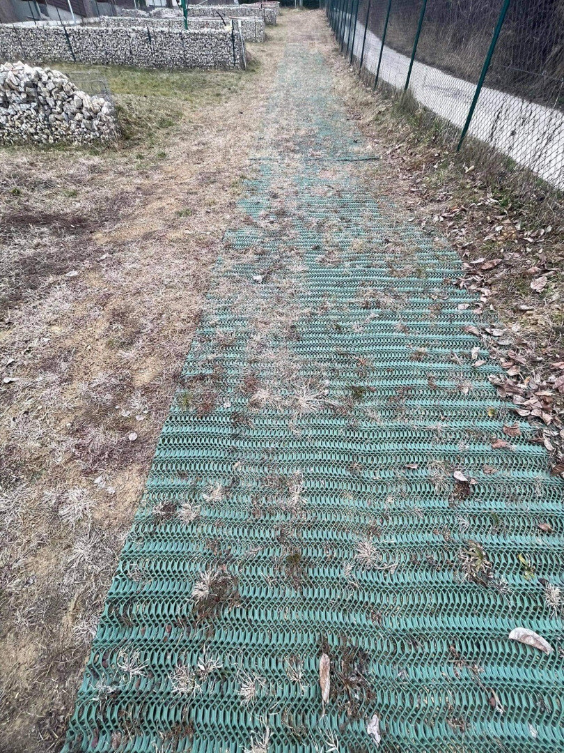 Predám stavebný pozemok v obci Podhájska — foto 6