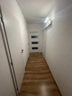 Prenajmem pekný 3 izbový byt s balkónom v Nových Zámkoch — foto 10