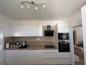 Prenajmem pekný 3 izbový byt s balkónom v Nových Zámkoch — foto 2