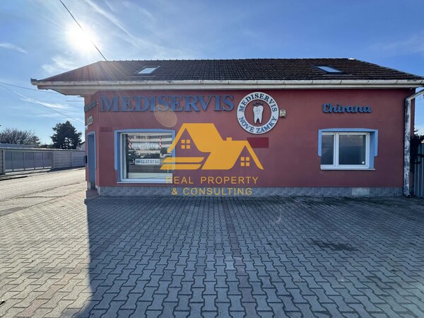 Predám komerčný priestor na frekventovanej ceste v Nových Zámkoch