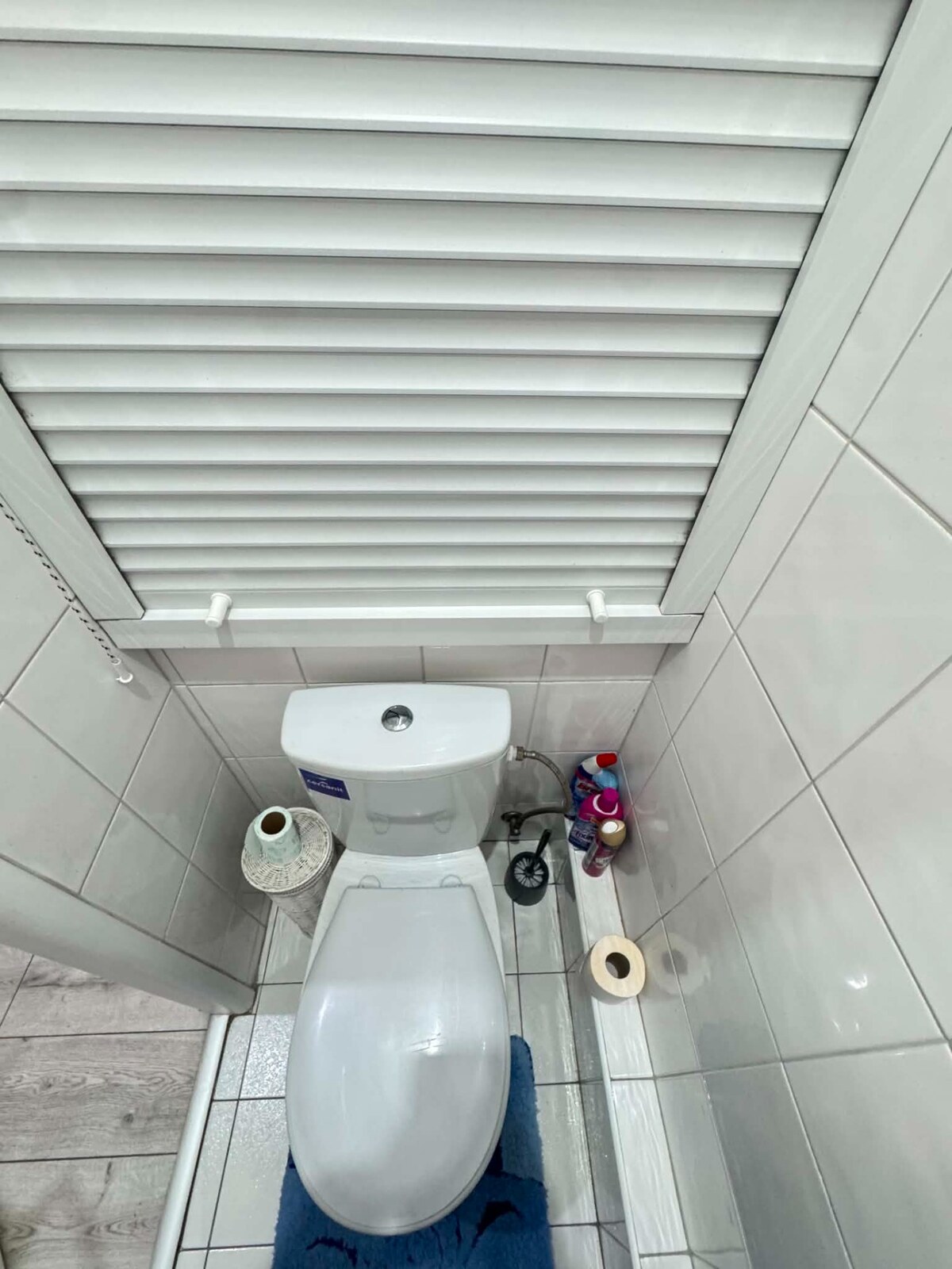 Predám pekný 2,5 izbový byt s balkónom v Nových Zámkoch — foto 11