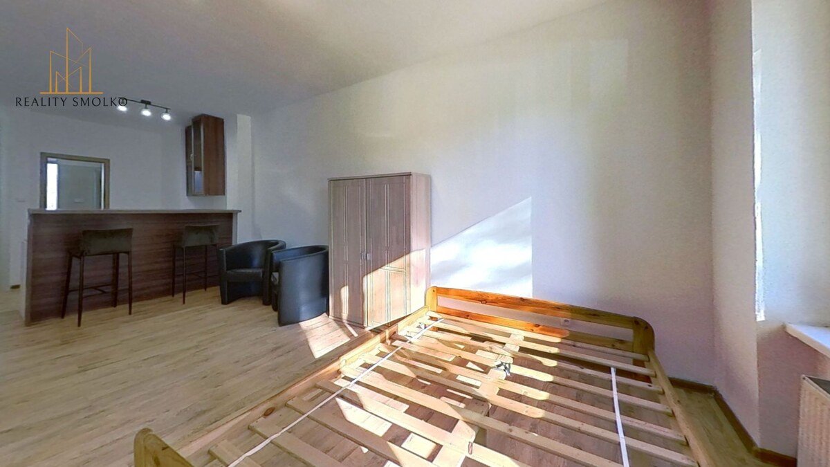 EXKLUZÍVNE: Prenájom garsónky v blízkom centre mesta Prešov — foto 2