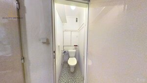 AKTUALIZÁZIA CENY !!! EXKLUZÍVNE: Slnečný 2-izbový byt s loggiou, Preš — foto 15