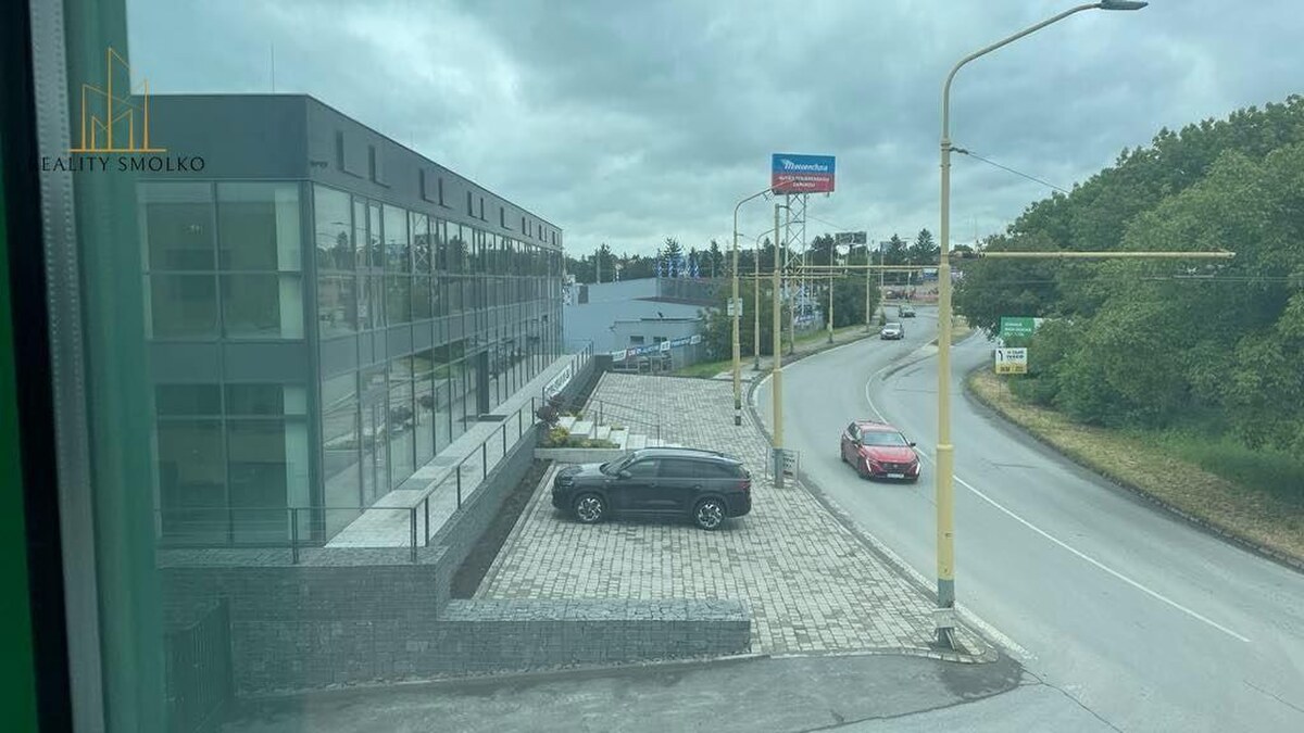 Prenájom prevádzkových priestorov – Bardejovská ulica a centrum mesta — foto 9
