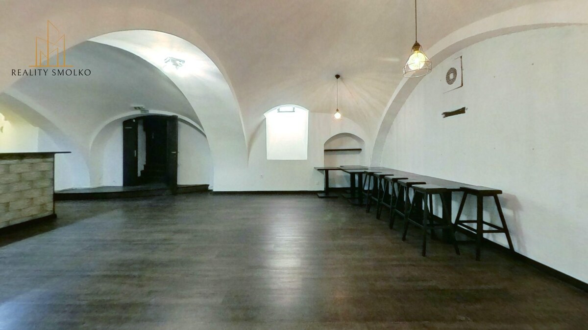 Exkluzívny prenájom priestorov pre kaviareň alebo vináreň – Hlavná uli — foto 4