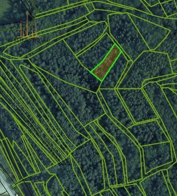 EXKLUZÍVNE - 3 pozemky na predaj Veľký Šariš - 2192 m² za 9900 €