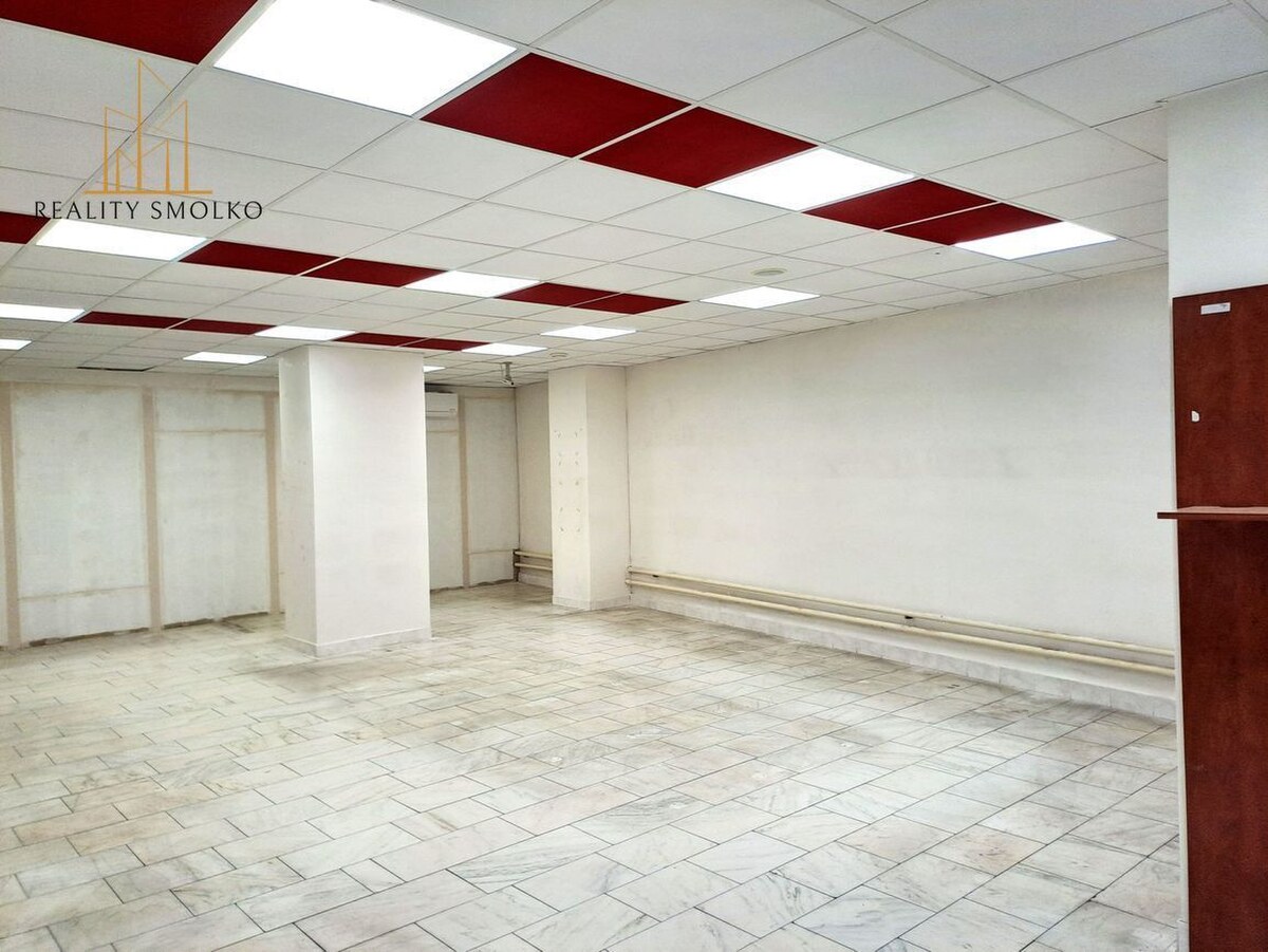 Prenájom komerčných priestorov v centre mesta Humenné