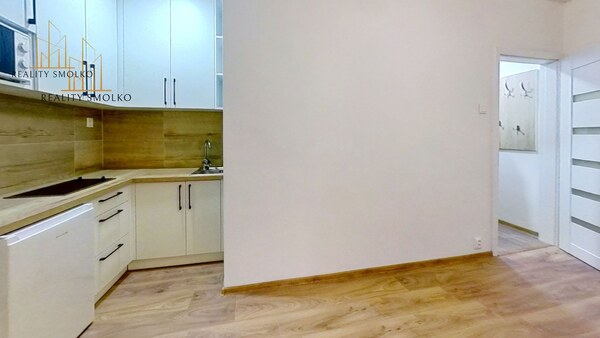 PRENÁJOM garsónky - 24 m², Humenné