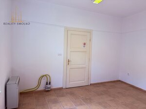 EXKLUZÍVNE: Moderný nebytový priestor v srdci Prešova na Hlavnej ulici — foto 5
