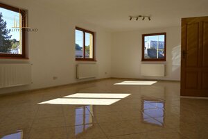 Prenájom domu v širšom centre – bývanie a podnikanie na jednom mieste — foto 1