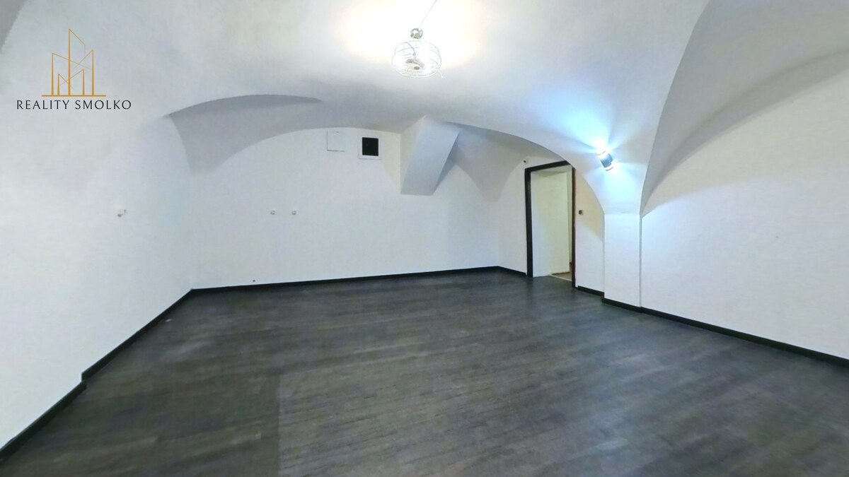 Exkluzívny prenájom priestorov pre kaviareň alebo vináreň – Hlavná uli — foto 6