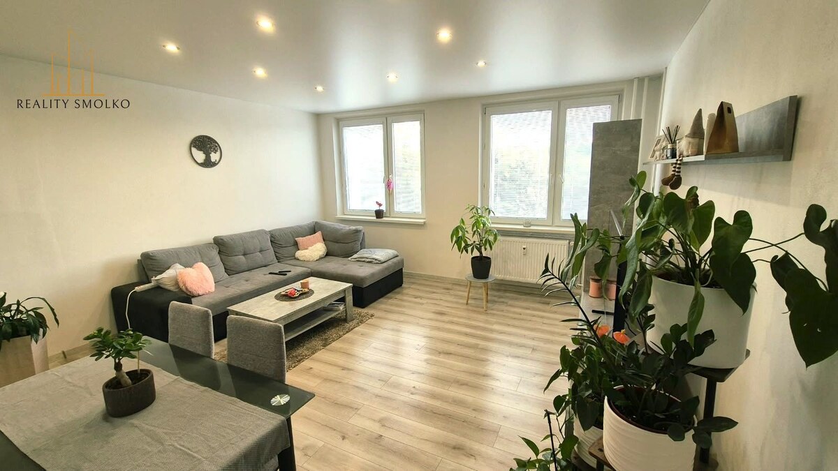 Kompletne zrekonštruovaný 2 izbový byt vo Vranove (Sídlisko 1. mája) — foto 3