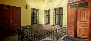 Prenájom komerčných priestorov v centre mesta Spišská Nová Ves — foto 6