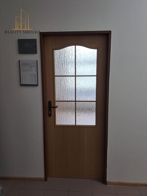 Kancelársky priestor v centre mesta Humenné — foto 4