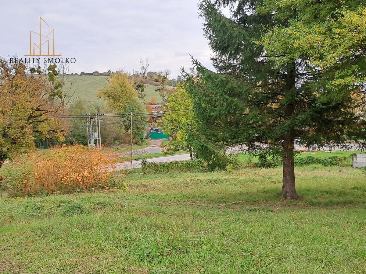 POZEMOK na výstavbu RD 2.192 m², HUMENNÉ — foto 2