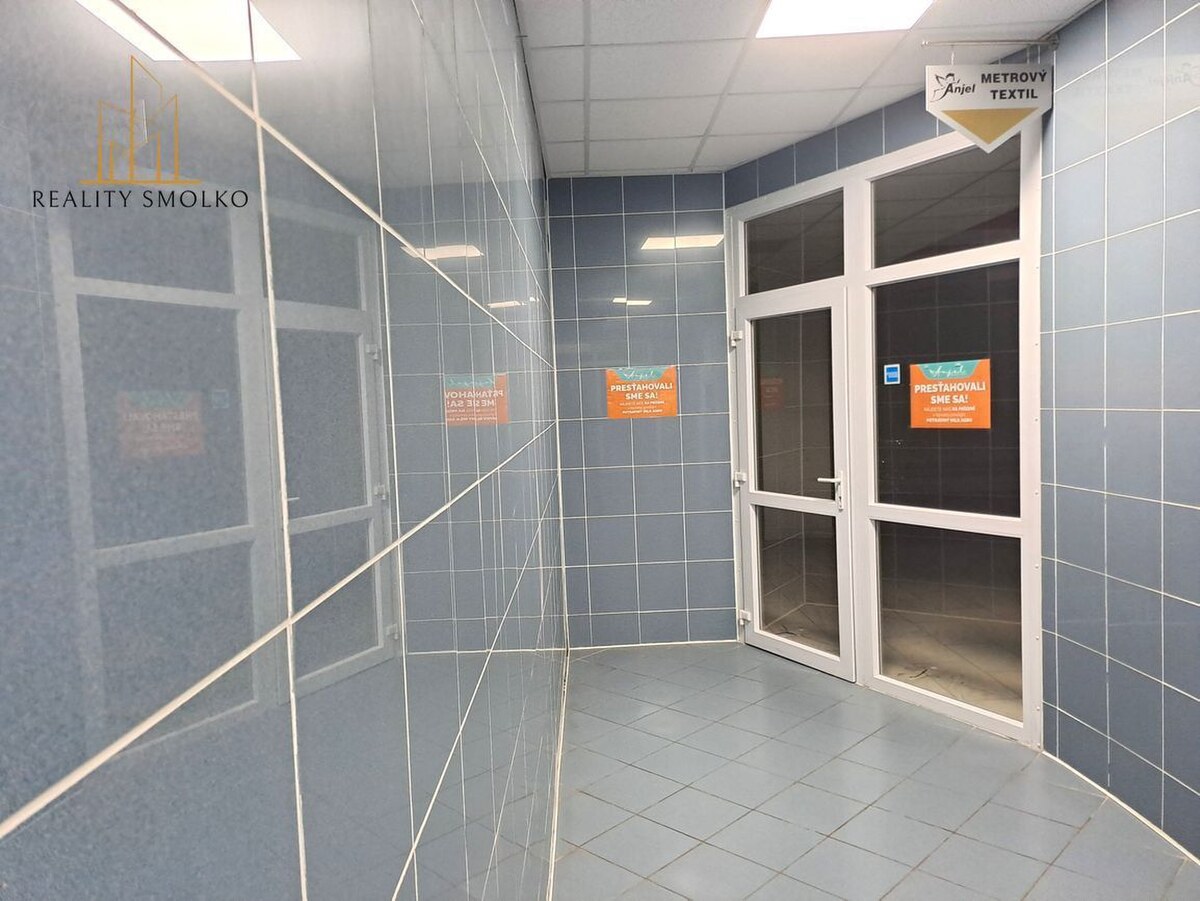 Prenájom komerčných priestorov v centre mesta Humenné — foto 5