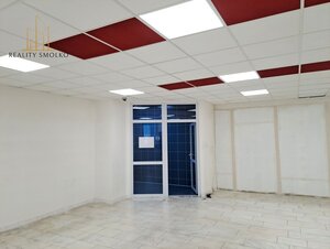 Prenájom komerčných priestorov v centre mesta Humenné — foto 2