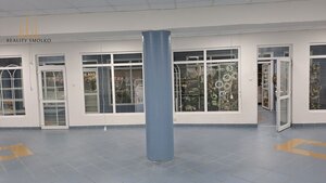 Obchodný priestor v centre mesta Humenné-prenájom — foto 2