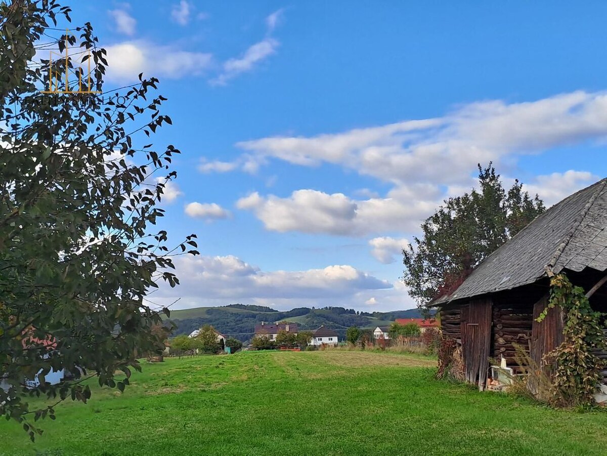 5 izbový murovaný dom + pozemok 4 500 m2 v obci Modrá nad Cirochou, ok — foto 4