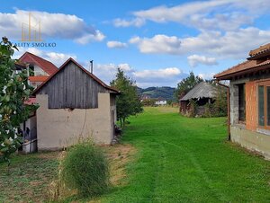 5 izbový murovaný dom + pozemok 4 500 m2 v obci Modrá nad Cirochou, ok — foto 3