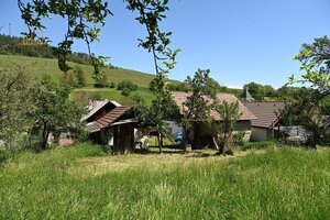 Na predaj - starší rodinný vidiecky dom v Miklušovciach — foto 19