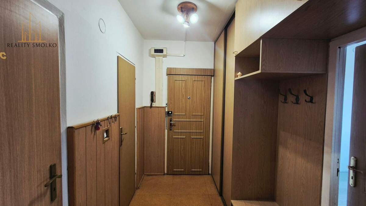 Svetlý 4-izbový byt s nádherným výhľadom — foto 8